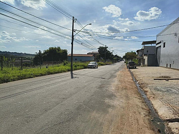 Lote a venda na Av. do bairro Novo Igarape