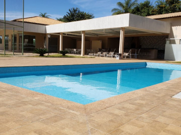 Lote em Condom�nio Fechado