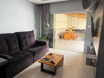 Casa com 2 quartos, financiamento banc�rio .